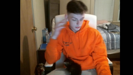 sexylax69  19-03-2022